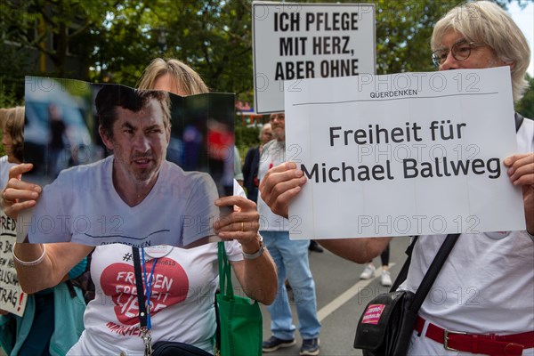 Lateral thinking demo in Darmstadt, Hesse: The demonstration was directed against the corona measures of the past two years as well as future restrictions such as the reintroduction of compulsory masks. There were also calls for a stop to arms deliveries to Ukraine