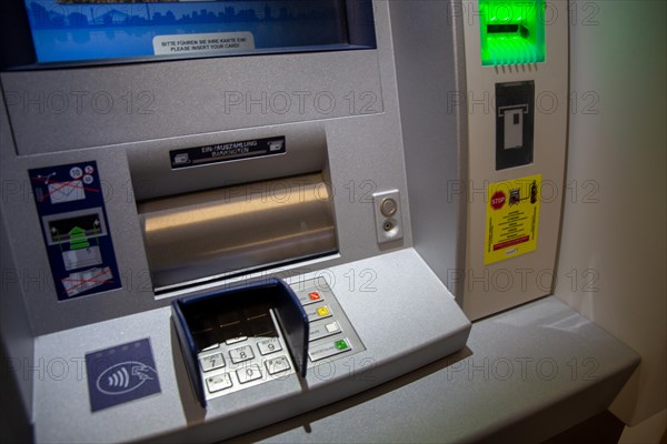 ATM of a VR bank in Germany