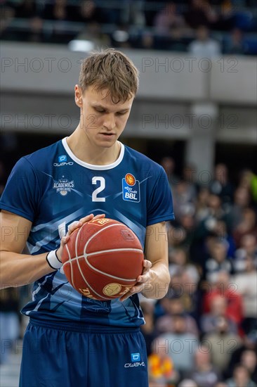 09.02.2024, easy Credit BBL, German Basketball League, Matchday 20) : MLP Academics Heidelberg against Basketball Lions Braunschweig (final score 76:94) . Free throw by Niklas Wuerzner (Heidelberg)