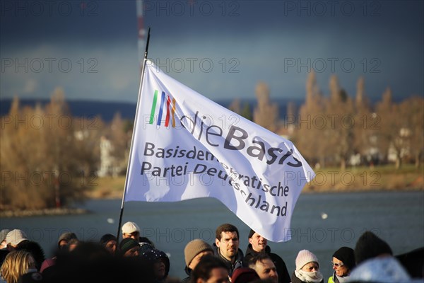 Mainz: A demonstration against the coronavirus measures took place under the slogan One year of lockdown policy - enough is enough . It was organised by private individuals. Demonstrations were held in all state capitals on this day