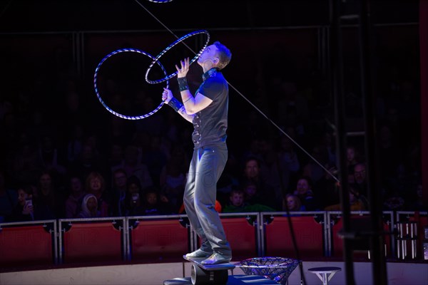 Ludwigshafen 24.12.2023: Performance of the Ludwigshafen Christmas Circus on Christmas Eve