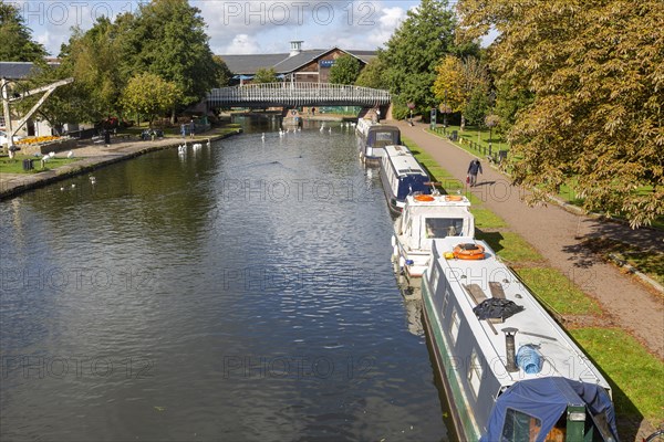 Kennet and Avon canal in the town centre of Newbury, Berkshire, England, UK