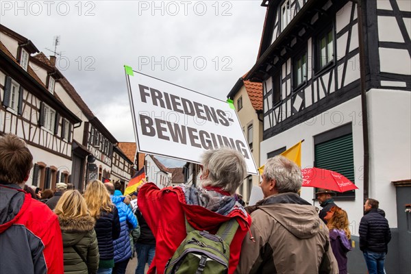 Demonstration in Herxheim near Landau (Palatinate) : Under the slogan Herxheim stands up, a joint march of craftsmen, farmers and small and medium-sized businesses, the arms deliveries, energy prices and the continuation of corona measures were denounced, among other things