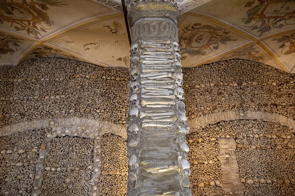 The Chapel of Bones, Capela dos Ossos, city of Evora, Alto Alentejo, Portugal, southern Europe, Europe