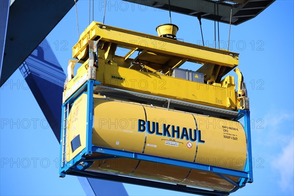 Close-up of a container being shipped (Mannheim, Baden-Wuerttemberg)