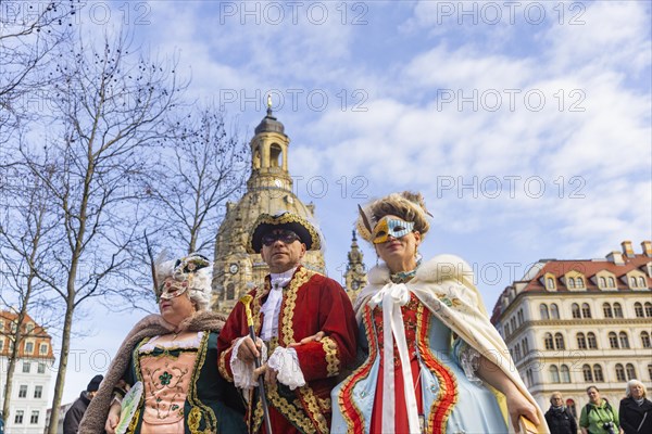 LUST & PASSION & JOY OF LIFE, for the joy of the masquerade, the Elbvenezian Carnival took place in Dresden on the weekend in front of Rose Monday. The highlight was the joint stroll through the historic centre with masks in robes in the style of the Elbe Venetian Carnival from the Neumarkt through the Altmarktgalerie, the Schlossstrasse, through the Stallhof, along the Fuerstenzug, onto the Bruehlsche Terrasse and into the Bruehlsche Garten, Dresden, Saxony, Germany, Europe