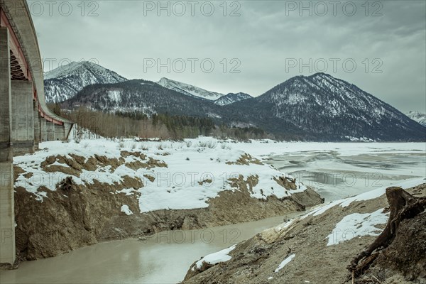 Low water level at the Sylvenstein reservoir in 2015, Fall, Upper Bavaria, Bavaria, Germany, Europe