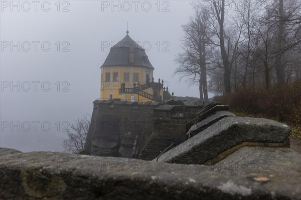 Winter atmosphere at the mountain fortress. Friedrichsburg (Christiansburg), Koenigstein, Saxony, Germany, Europe