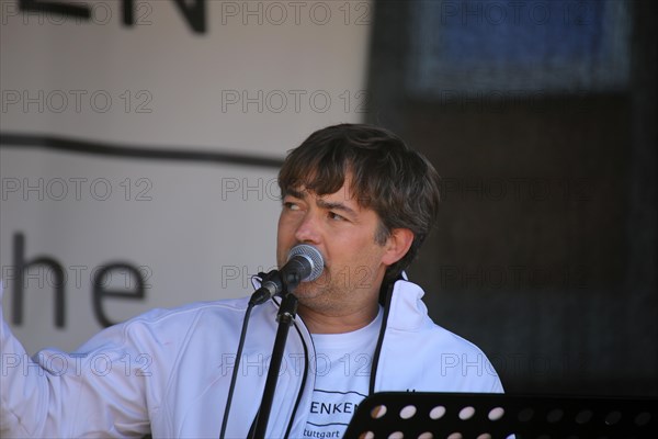 Karlsruhe: Michael Ballweg speaks at the Corona protests against the measures taken by the federal government. The protests were organised by the Querdenken 721 Karlsruhe initiative