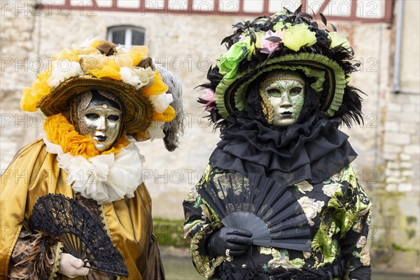 Hallia Venezia masks costumes carnival costume carnival travel photo travel photography worth seeing sight atmosphere atmospheric historical carnival Schwaebisch Hall