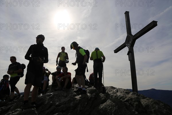 Mountain bike tour through the Bavarian Forest with the DAV Summit Club: stopover on the summit of the Osser, 1, 293 metres above sea level, excursion destination and border mountain between Germany and the Czech Republic