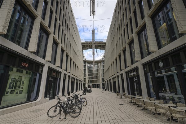 Passage, Stadtquartier Am Tacheles, Oranienburger Strasse, Mitte, Berlin, Germany, Europe