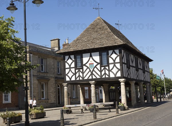 Town Hall building original seventeenth century restored 1889 now a museum, Royal Wootten Bassett, Wiltshire, England, UK
