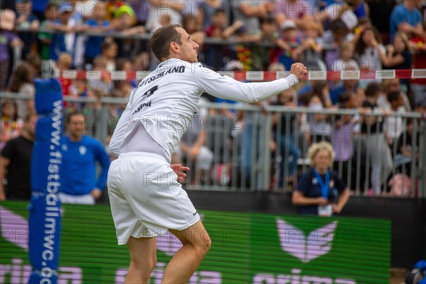 Fistball World Championship from 22 July to 29 July 2023 in Mannheim: At the end of the preliminary round, Germany won 3:0 sets against Italy and finished the preliminary round group A as the winner as expected. Here in the picture: Philipp Hofmann from TSV Hagen