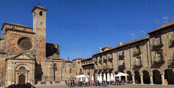 View from Plaza Mayor of cathedral church, Catedral de Santa Maria de Sigueenza, Siguenza, Guadalajara province, Spain, Europe