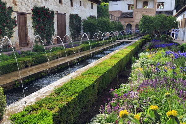 Tourists in the Patio de la Acequia, gardens with water basin, water features, Generalife Gardens, Alhambra, UNESCO World Heritage Site, Granada, Spain, Europe