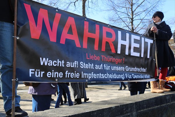 Large demonstration by critics of the corona measures in Kassel: Protests took place simultaneously in many countries under the motto World Wide Demonstration for Freedom, Peace and Human Rights