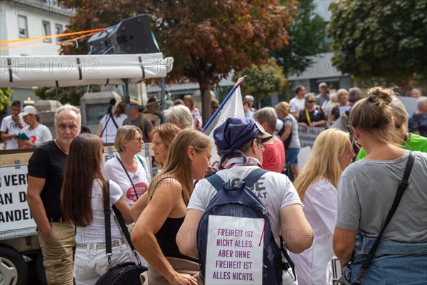 Lateral thinking demo in Darmstadt, Hesse: The demonstration was directed against the corona measures of the past two years as well as future restrictions such as the reintroduction of compulsory masks. There were also calls for a stop to arms deliveries to Ukraine