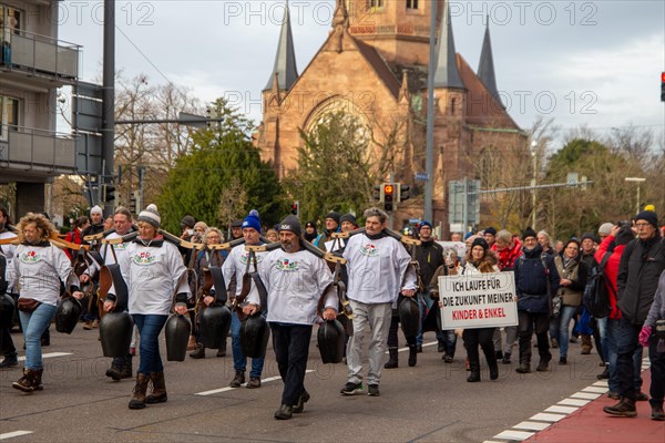 Karlsruhe, 10 December 2023: Large demonstration in favour of reappraisal of the coronavirus measures. A symbolic criminal complaint was filed against the members of the Bundestag who voted in favour of mandatory vaccination at the facilities