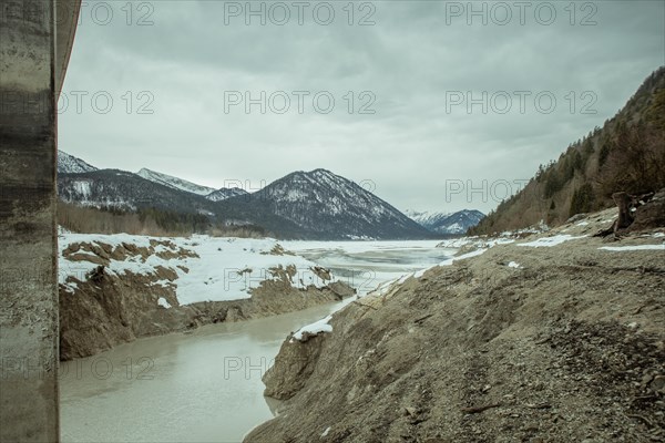 Low water level at the Sylvenstein reservoir in 2015, Fall, Upper Bavaria, Bavaria, Germany, Europe