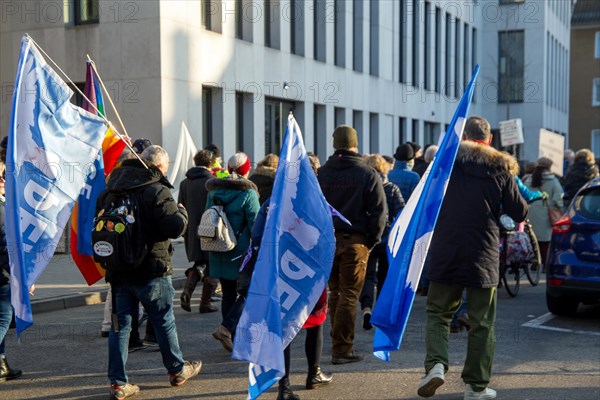 Demonstration in Landau in der Pfalz in favour of peace negotiations, affordable energy and living costs and politicians' liability. The demonstration was organised by a private individual