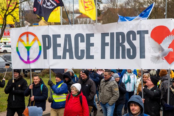 A large peace demonstration took place in Ramstein. Several thousand participants demonstrated under the slogan AMI STOP arms exports to Ukraine