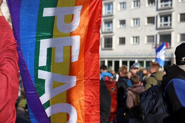 Large demonstration in Leipzig against the federal government's corona policy