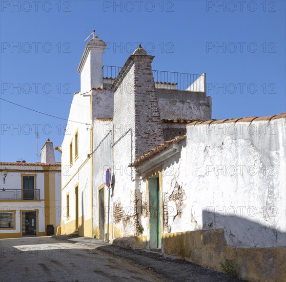 Traditional houses with very large chimney pots in village of Pavia, Alentejo, Portugal, Southern Europe, Europe