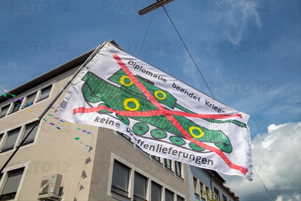 Demonstration in Landau, Palatinate: The demonstration was directed against the government's planned corona measures. There were also calls for peace negotiations instead of arms deliveries and effective measures to curb inflation