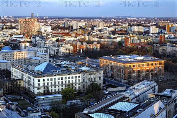 Berlin House of Representatives and the Gropius Bau, 20.04.2021