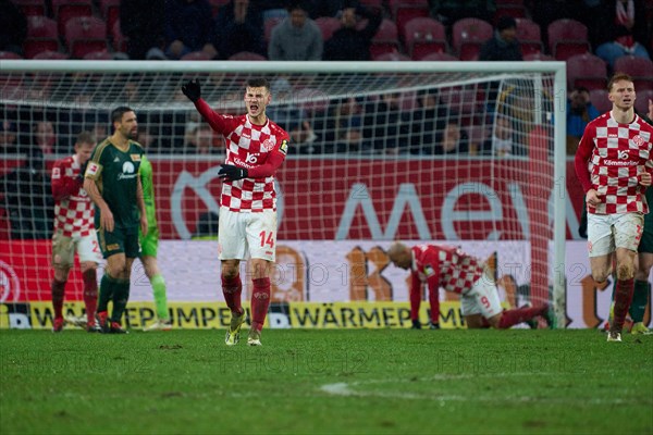 Football Bundesliga catch-up match Mainz 05-Union Berlin at the MEWA-Arena in Mainz. Mainz's Tom Krauss reacts after a missed shot on goal. Mainz, Rhineland-Palatinate, Germany, Europe