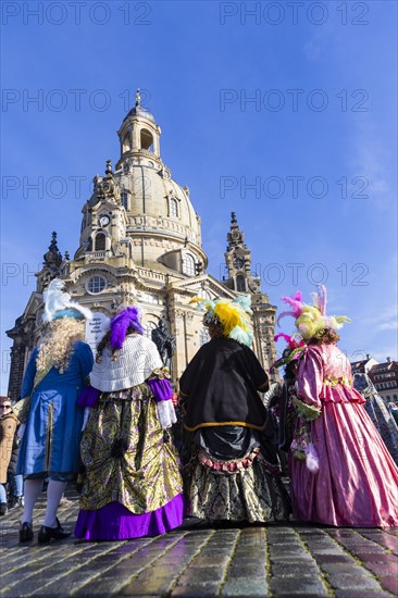 LUST & PASSION & JOY OF LIFE, for the joy of the masquerade, the Elbvenezian Carnival took place in Dresden on the weekend in front of Rose Monday. The highlight was the joint stroll through the historic centre with masks in robes in the style of the Elbe Venetian Carnival from the Neumarkt through the Altmarktgalerie, the Schlossstrasse, through the Stallhof, along the Fuerstenzug, onto the Bruehlsche Terrasse and into the Bruehlsche Garten, Dresden, Saxony, Germany, Europe