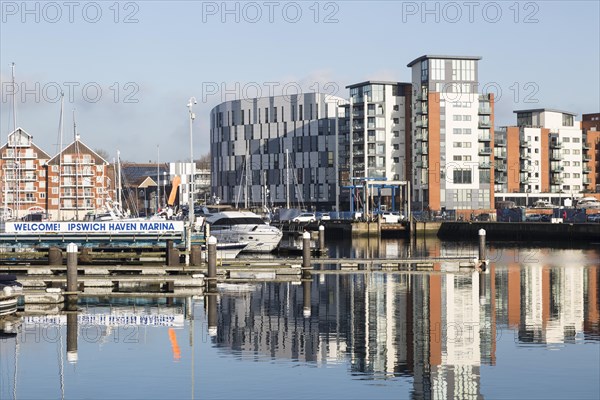 University of Suffolk waterfront buildings Ipswich Haven marina, Ipswich Wet Dock waterside redevelopment, Ipswich, Suffolk, England, UK