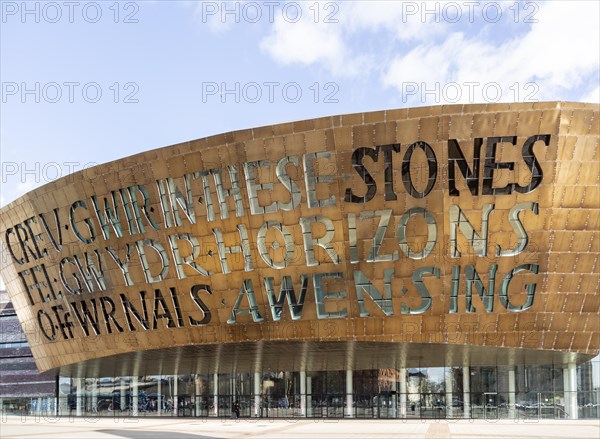 Wales Millennium Centre, Canolfan Mileniwm Cymru, Cardiff Bay, Cardiff, South Wales, UK spend 2004