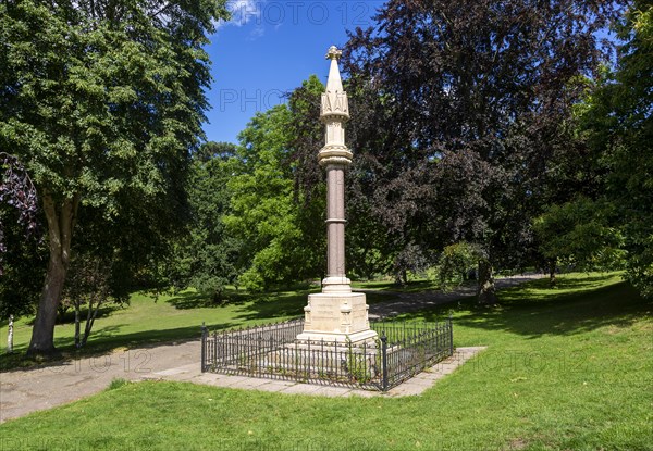 Monument memorial to nine protestant martyrs 1515-1558, Christchurch Park, Ipswich, Suffolk, England, UK