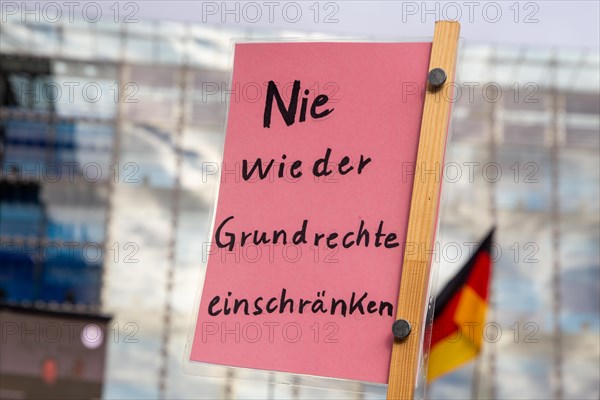 Karlsruhe, 10 December 2023: Large demonstration in favour of reappraisal of the coronavirus measures. A symbolic criminal complaint was filed against the members of the Bundestag who voted in favour of mandatory vaccination at the facilities