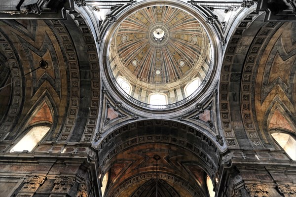 Interior view, Basilica da Estrela consecrated in 1790, burial place of Queen Maria I, Lisbon, Lisboa, Portugal, Europe