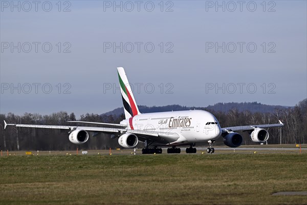 Aircraft Emirates, Airbus A380-800, A6-EEO, Zurich Kloten, Switzerland, Europe