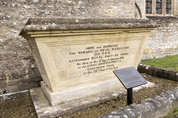 Tomb of Nevil Maskelyne Astronomer Royal at the Royal Observatory for 46 years, churchyard at Purton, Wiltshire, England, UK