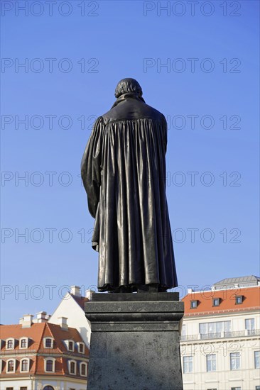 Martin Luther Memorial at the Church of Our Lady, Old Town, Dresden, Saxony, Germany, Europe