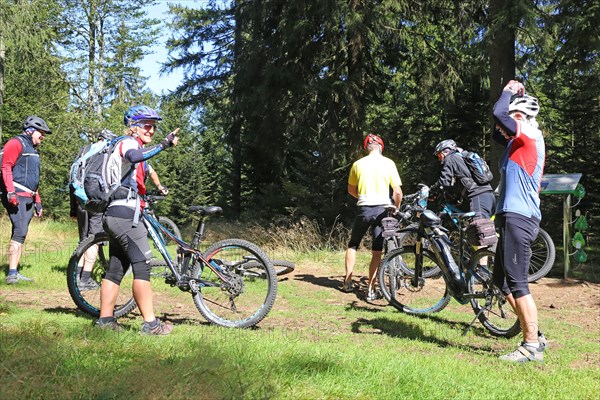 Mountain bike tour through the Bavarian Forest with the DAV Summit Club: stopover on the way to the Kleiner Arber