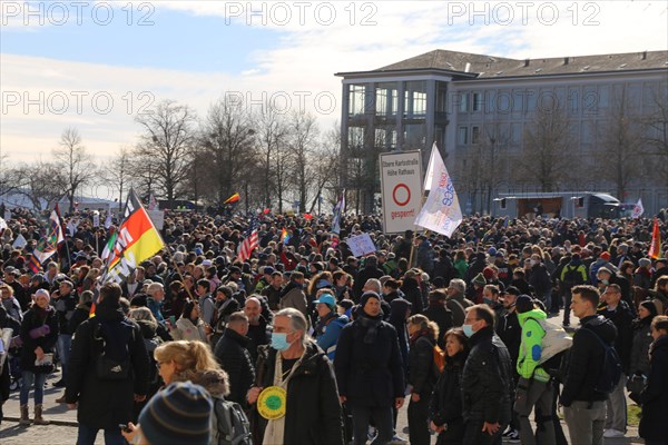 Large demonstration by critics of the corona measures in Kassel: Protests took place simultaneously in many countries under the motto World Wide Demonstration for Freedom, Peace and Human Rights