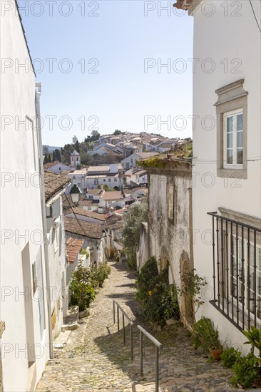 Cobbled street in Judiara the former Jewish part of Castelo de Vide, Alto Alentejo, Portugal, southern Europe, Europe