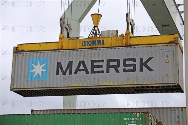 Close-up of a container being shipped (Mannheim, Baden-Wuerttemberg)