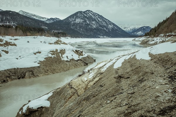 Low water level at the Sylvenstein reservoir in 2015, Fall, Upper Bavaria, Bavaria, Germany, Europe