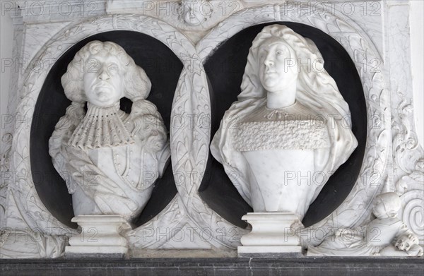 Sir Edmund and Lady Mary Barker monument, church of Saint Peter, Sibton, Suffolk, England, United Kingdom, Europe