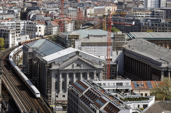 A Deutsche Bahn ICE train passes the Pergamon Museum, Berlin, 21.04.2021