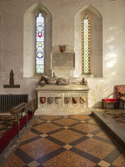 Tomb of Sir John Seymour d 1590 father of Queen Jane Seymour, Great Bedwyn church, Wiltshire, England, UK
