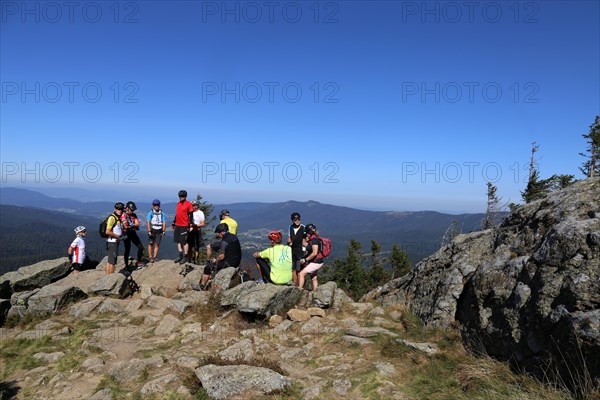 Mountain bike tour through the Bavarian Forest with the DAV Summit Club: On the summit of the Grosser Arber 1, 456 metres above sea level