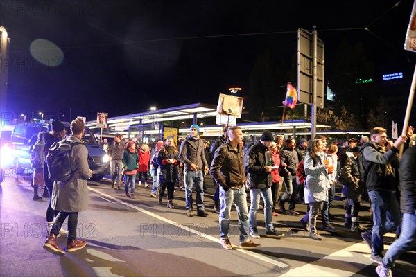 Large demonstration in Leipzig against the federal government's corona policy